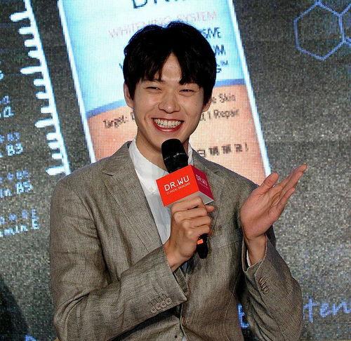 娱乐圈吃瓜第一线磕cp,当红明星甜蜜互动,CP感爆棚!